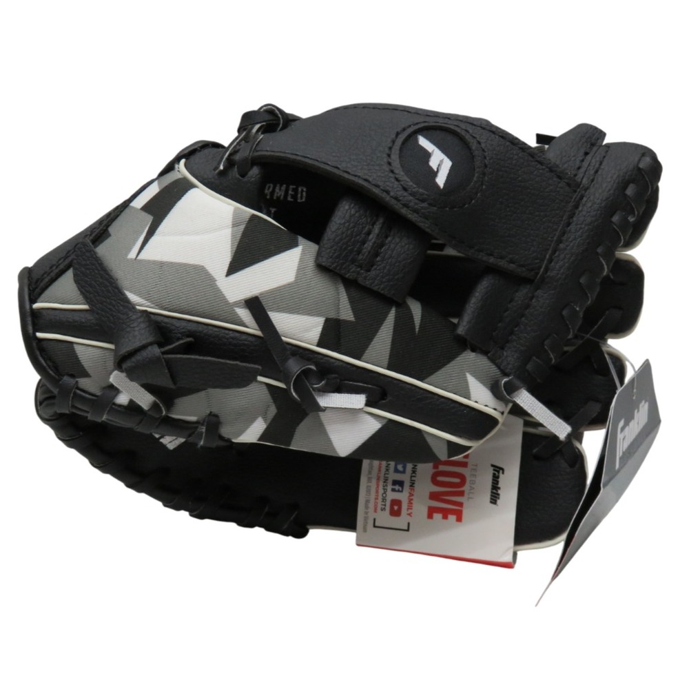 FRANKLIN Sports Ready To Play 9.5"  Baseball Teeball‎ Glove Black Camo
